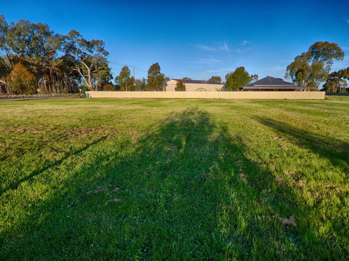 92 Racecourse Road, Benalla