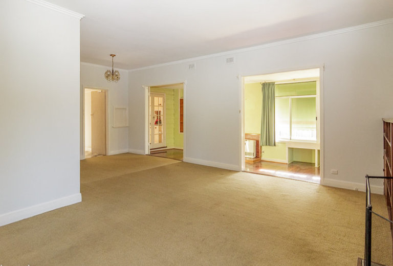 21 Alvie Road, Mount Waverley