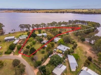 46 Lakeside Boulevard, Eppalock