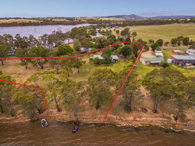 46 Lakeside Boulevard, Eppalock
