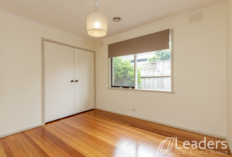 9 Yardley Drive, Wheelers Hill