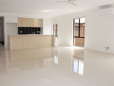 4 Hermitage Way, Catherine Field
