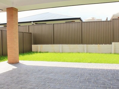 4 Hermitage Way, Catherine Field