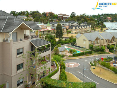 21 / 3A Blackwall Point Road, Abbotsford