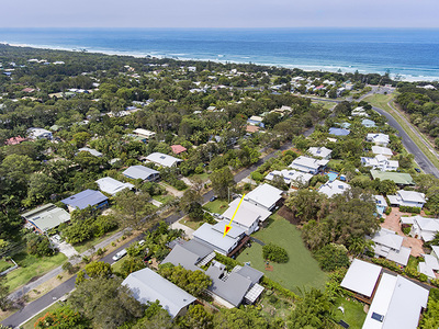 34 Helen St, South Golden Beach