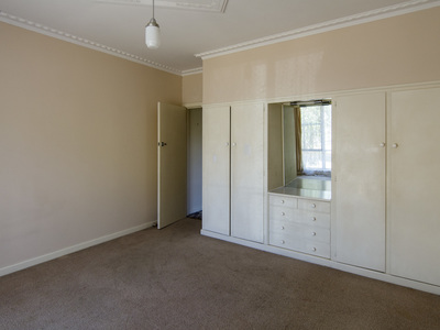 36 Bennett Road, Horsham
