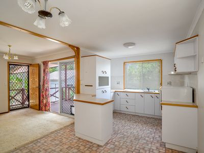 4 Byron Street, Scarness