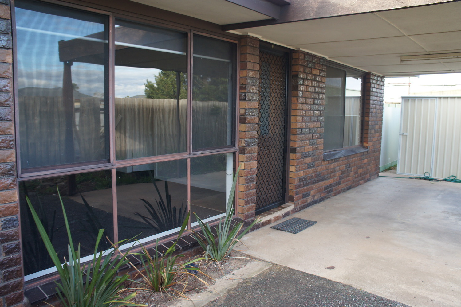 4 / 17 Stawell Road, Horsham