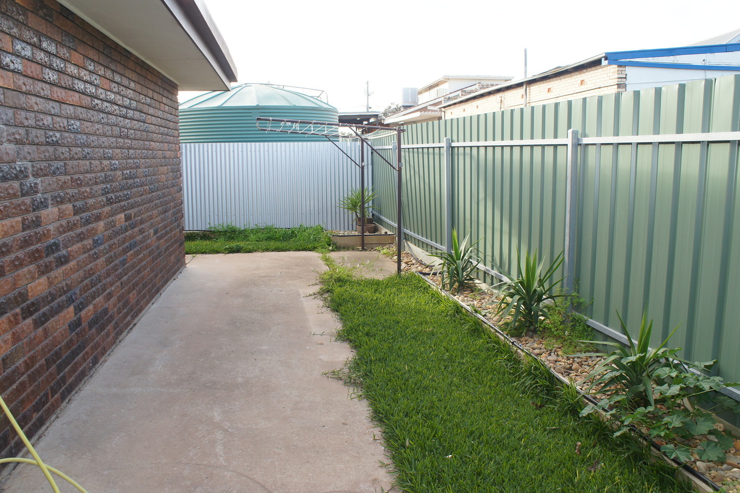 4 / 17 Stawell Road, Horsham