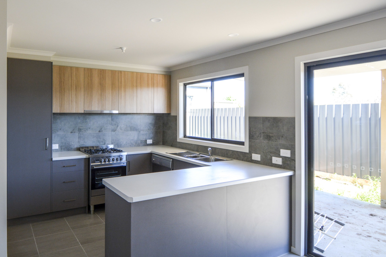 3 / 65 Alexander Avenue, Horsham