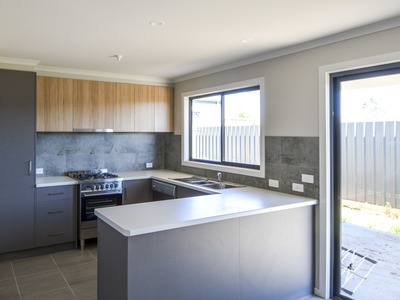 3 / 65 Alexander Avenue, Horsham