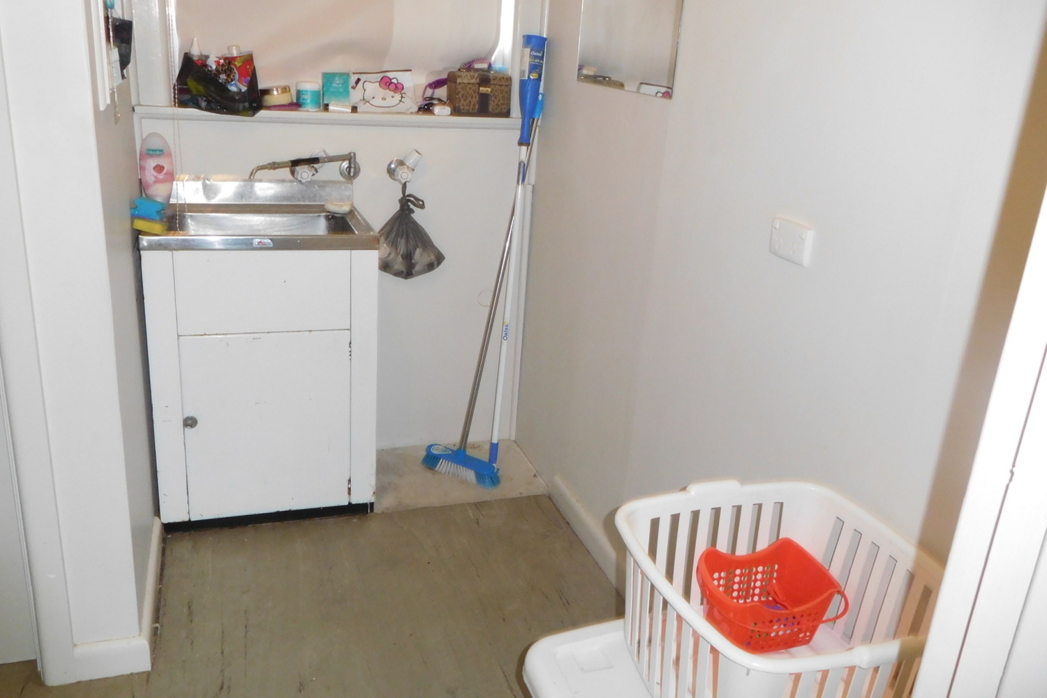 2 / 9 Burgess Street, Horsham