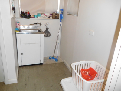 2 / 9 Burgess Street, Horsham