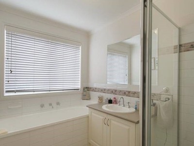 12 Mallett Grove, Lyndhurst