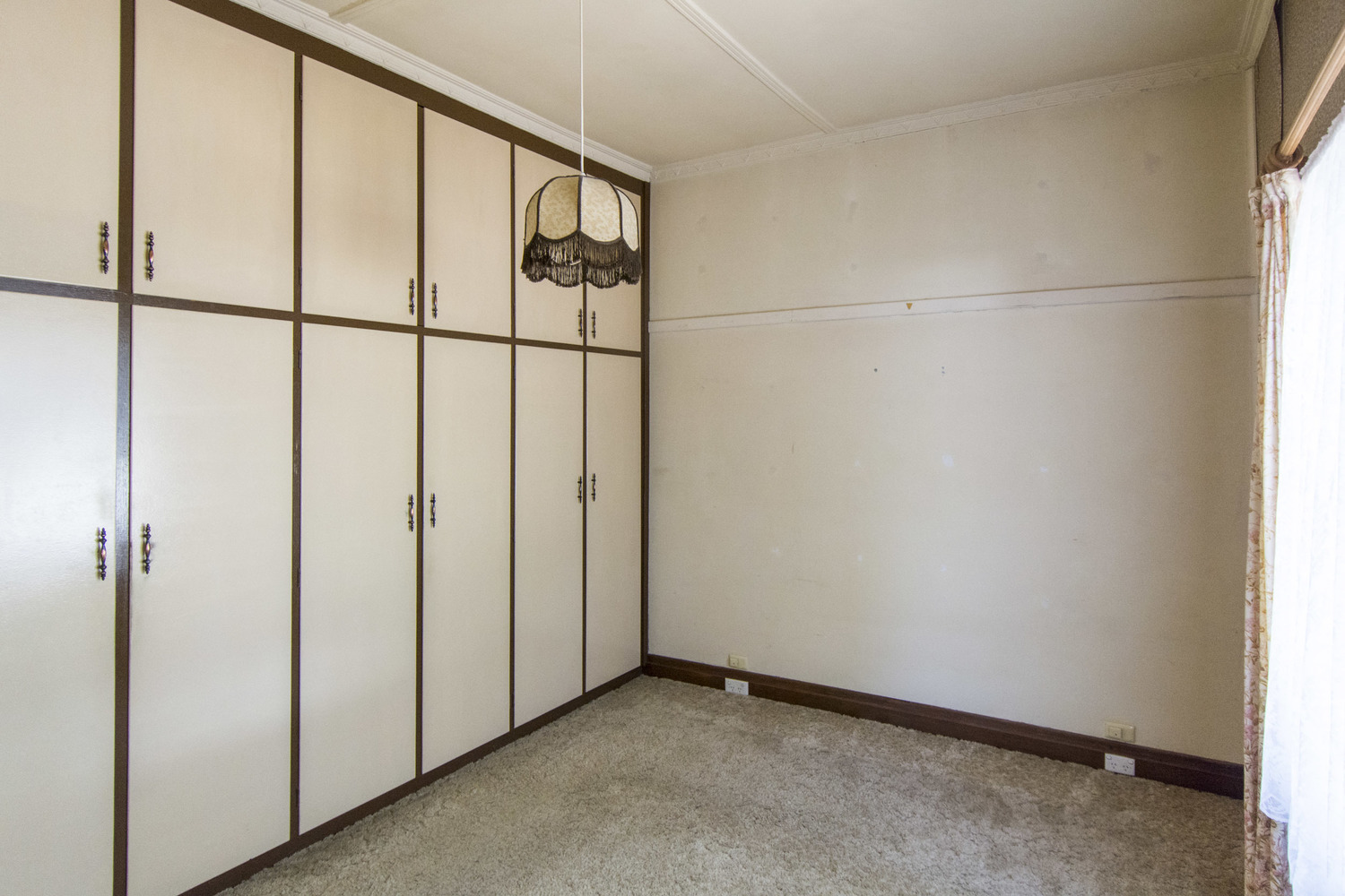 6 Cecil Street, Horsham