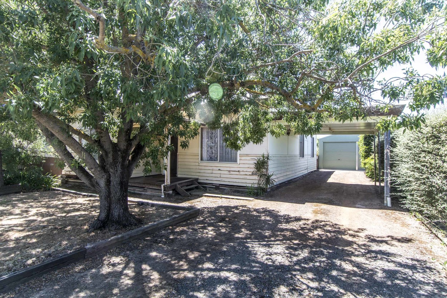 6 Cecil Street, Horsham