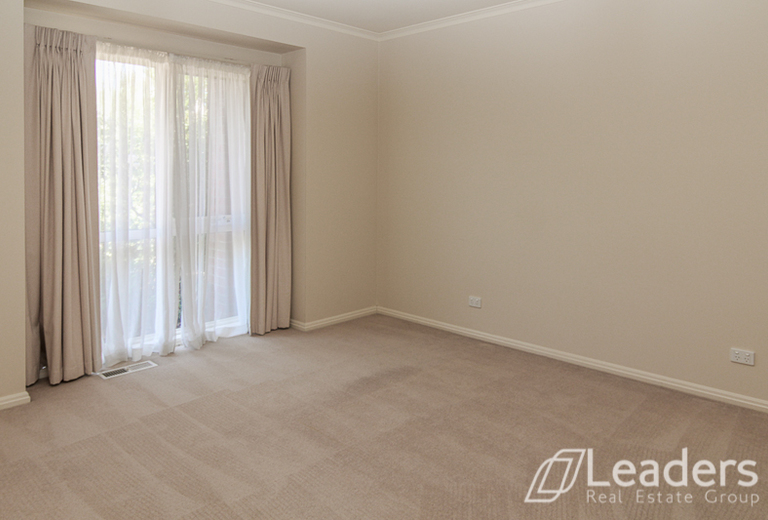 1 / 15 Charlotte Street, Glen Waverley