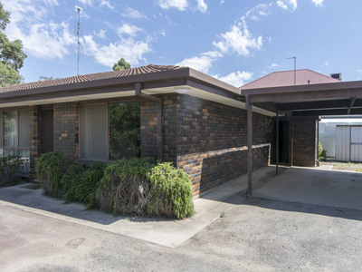 2 / 17A Stawell Road, Horsham