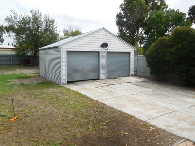 28 Wilmoth Avenue, Horsham