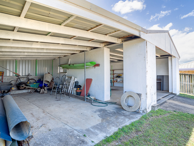 9 KAVUI STREET, Kawungan