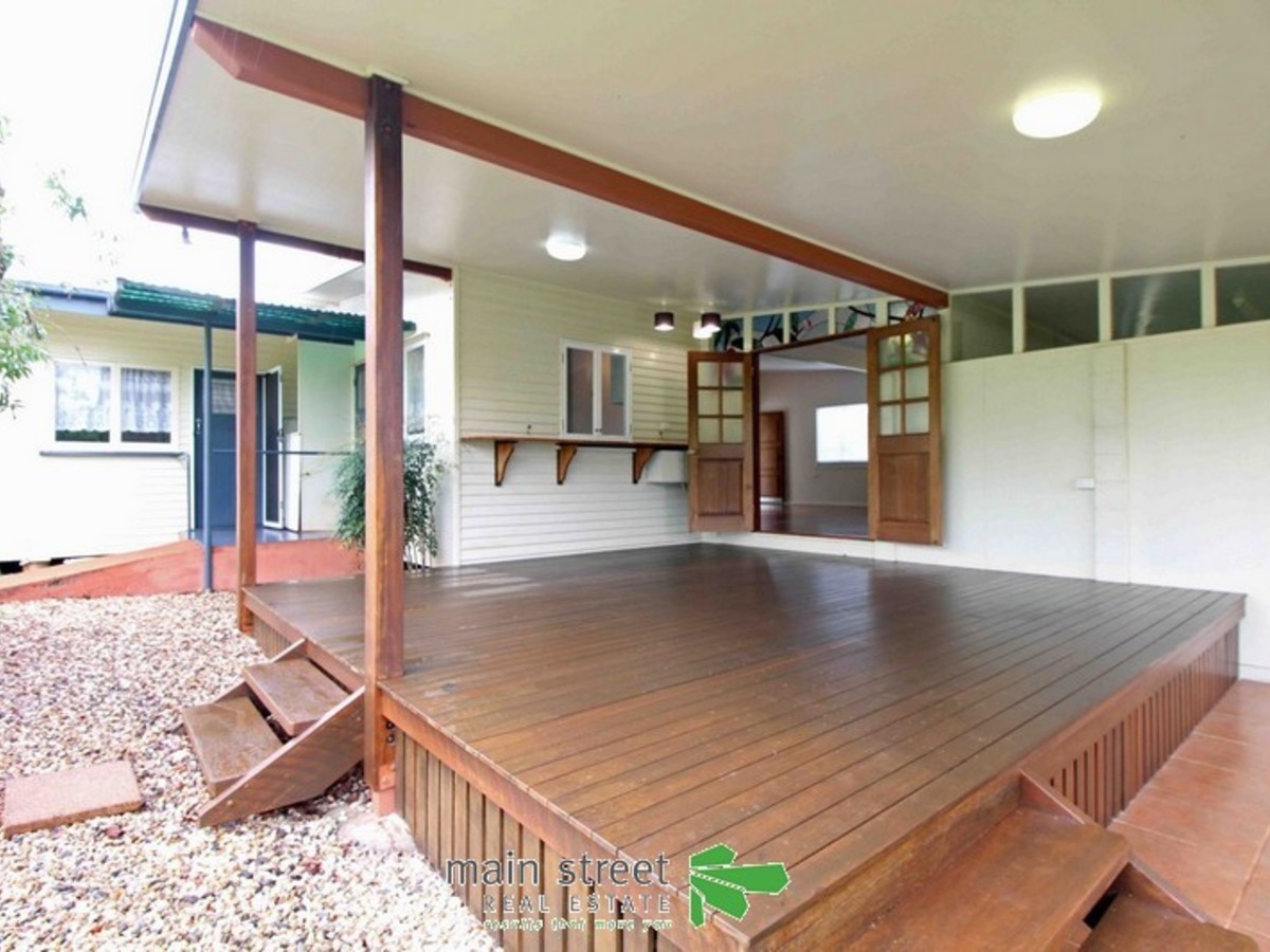 21 Viola Street, Atherton