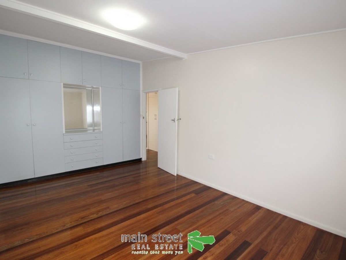 21 Viola Street, Atherton