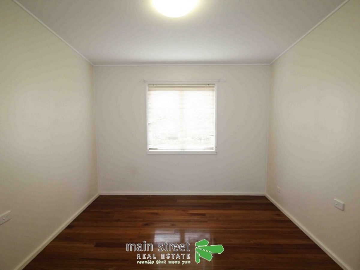 21 Viola Street, Atherton