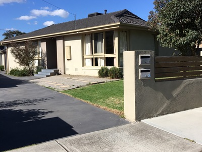 1 / 18 Winnima Avenue, Hampton Park