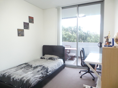 3007 / 15 Charles St, Canterbury