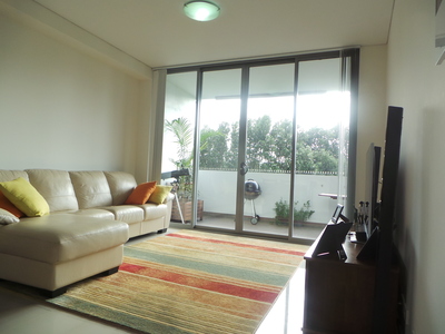 3007 / 15 Charles St, Canterbury