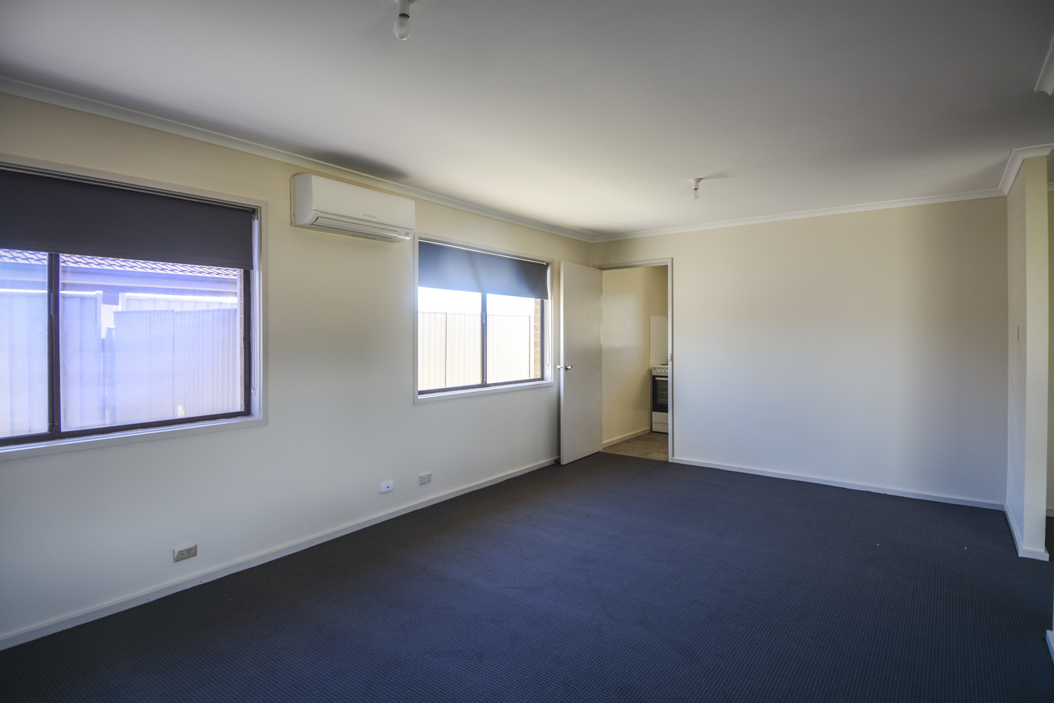 7 Glenister Place, Horsham