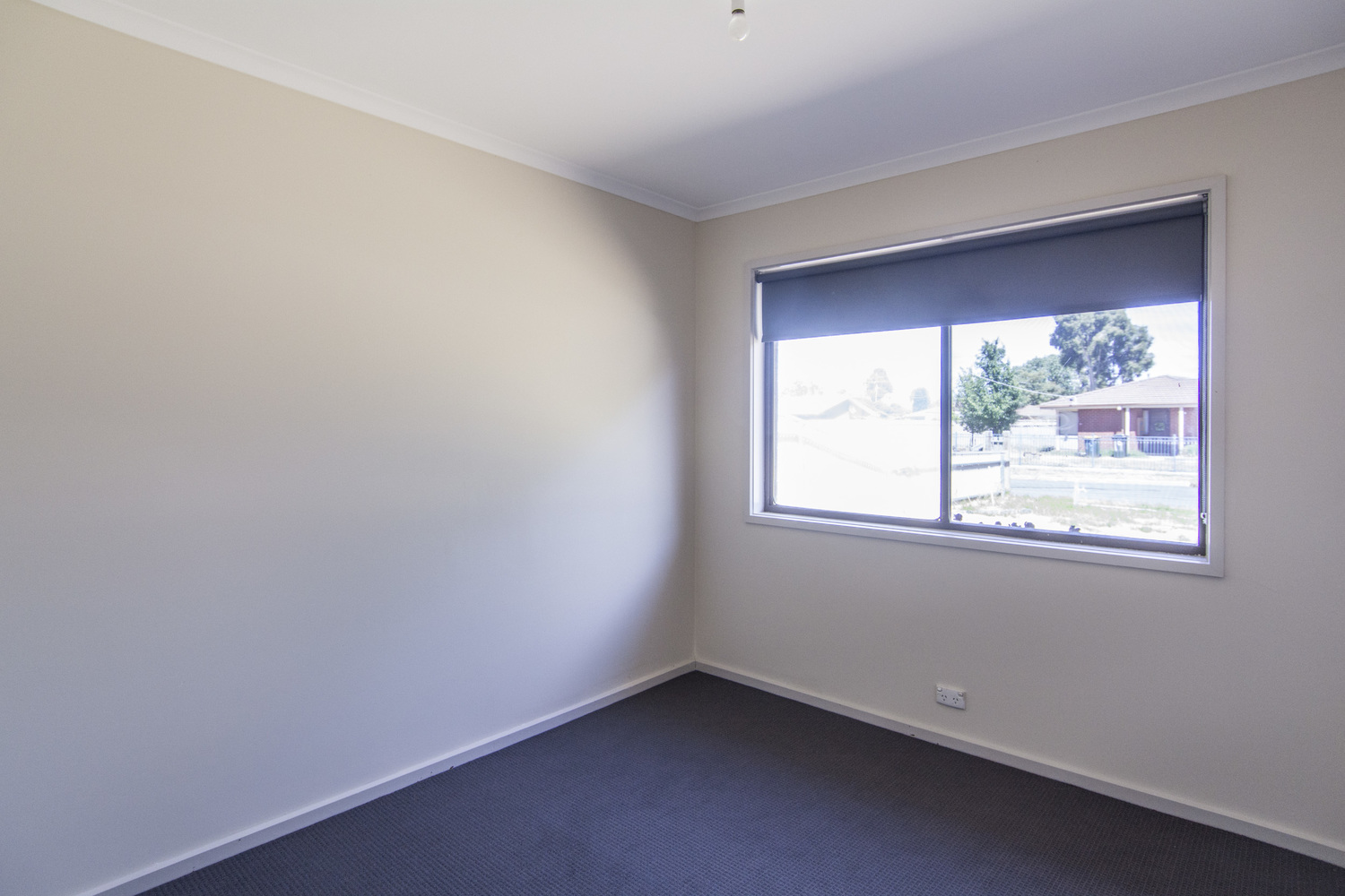 7 Glenister Place, Horsham