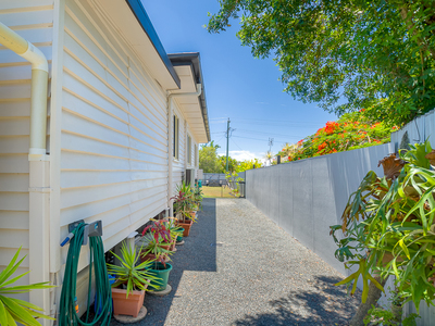 23 HONITON STREET, Torquay