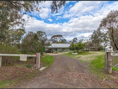 25 - 27 Speed Street, Heathcote
