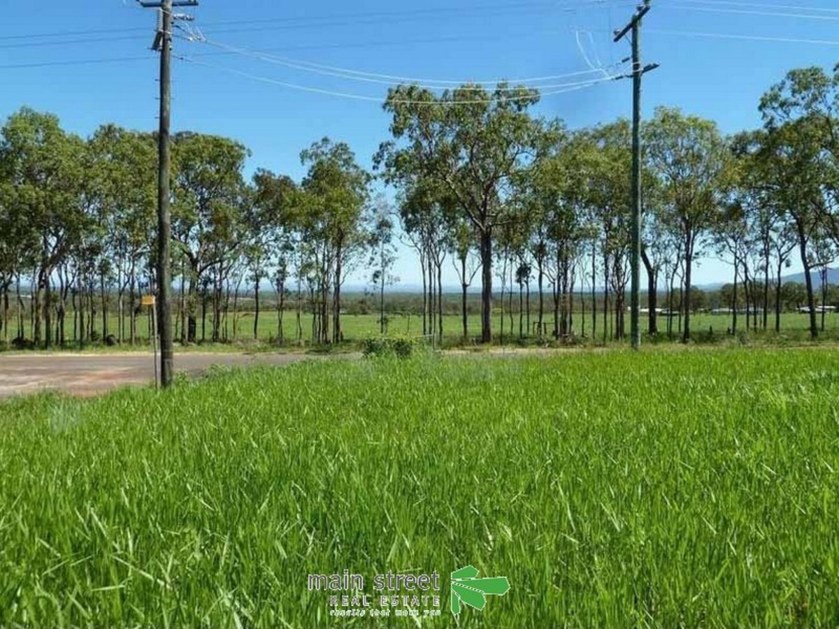 42 Moffat Drive, Tolga