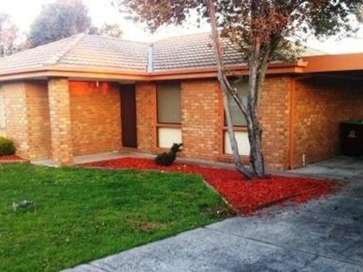 51 Lesley Drive, Hampton Park