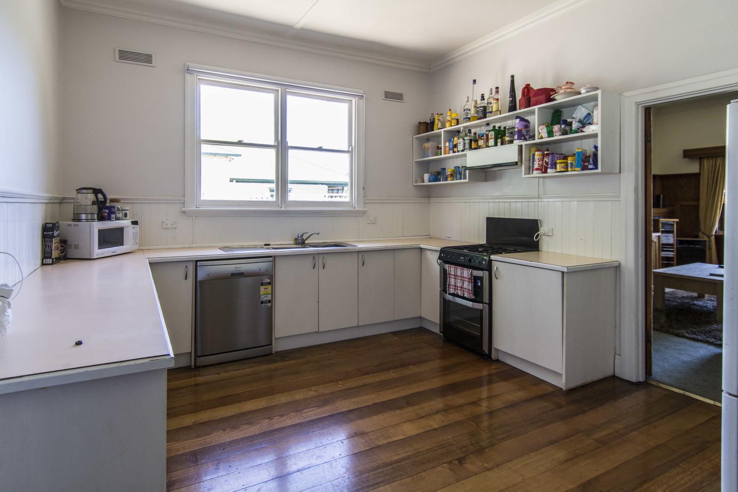 41 McPherson Street, Horsham