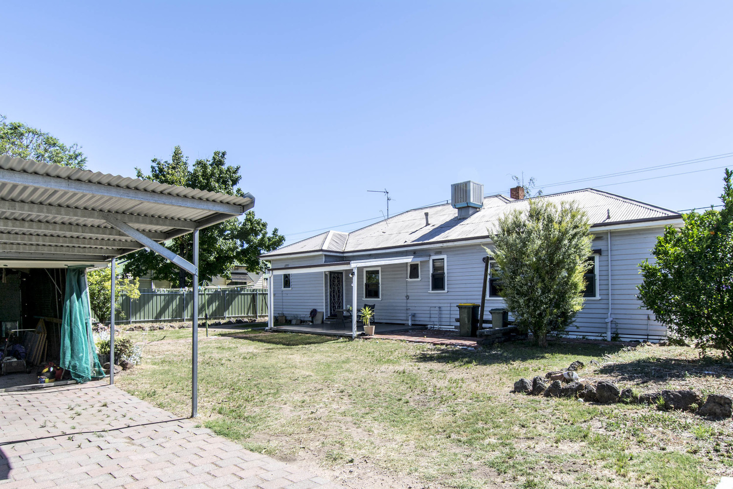 41 McPherson Street, Horsham