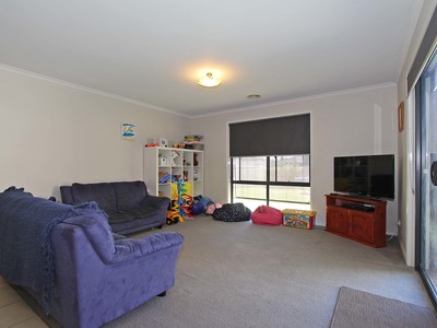 7 Bellbird Drive, California Gully