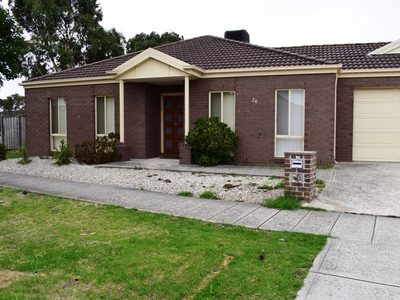26 Hal Porter Terrace, Lynbrook