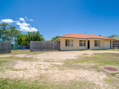 13 CATO CRT, Torquay