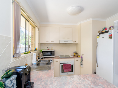 13 CATO CRT, Torquay