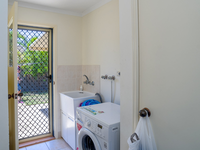 13 CATO CRT, Torquay