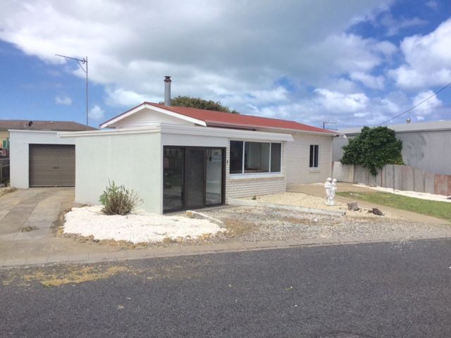8 Elliot Street, Port Macdonnell