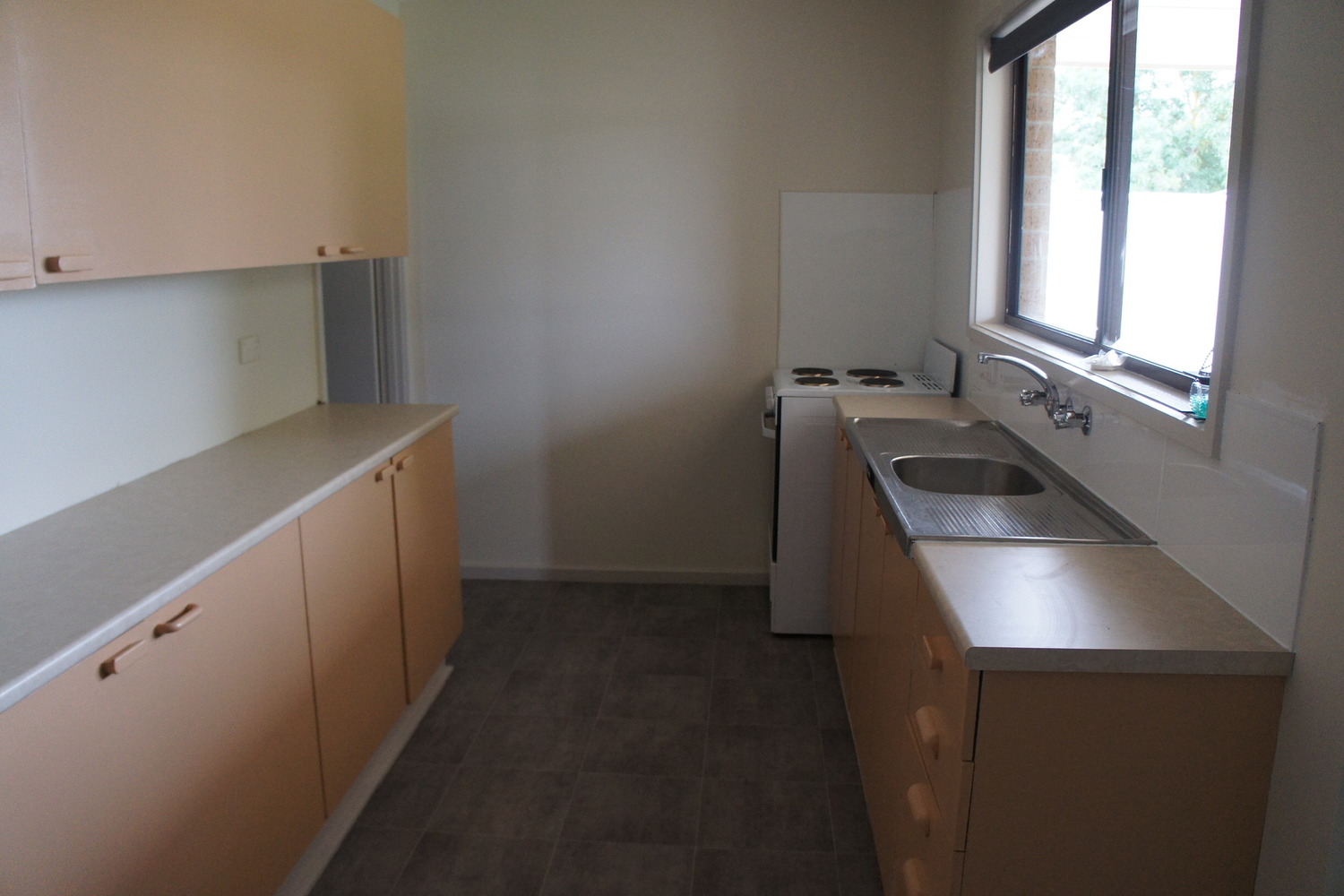 7 Glenister Place, Horsham