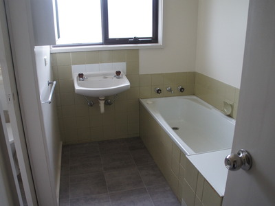 7 Glenister Place, Horsham