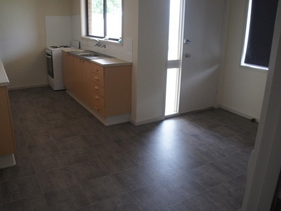 7 Glenister Place, Horsham