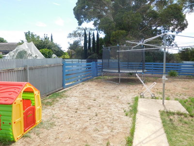 1 Farrar Avenue, Horsham