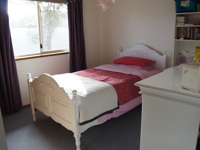 1 Mardon Drive, Horsham