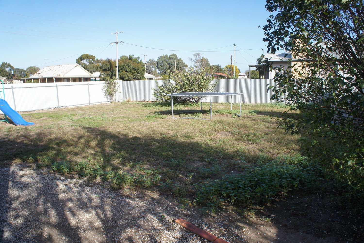 1 Mardon Drive, Horsham